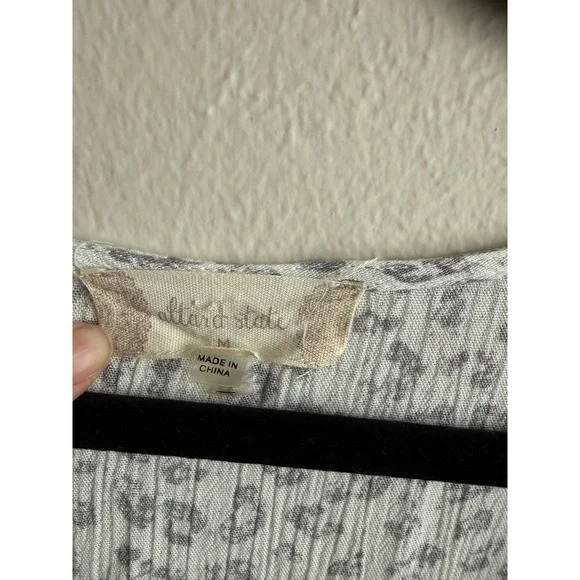 Altard State Romper Womens Medium Grey White Leopard Print Long Sleeve Tie Front - Picture 3 of 3